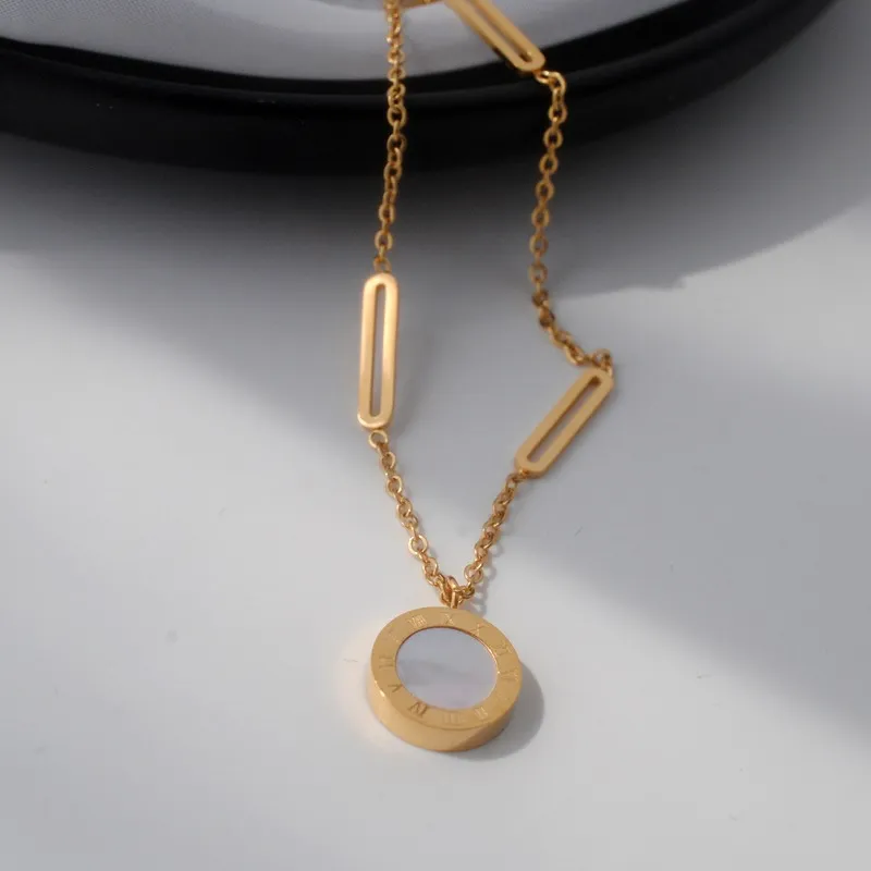 COLLAR ACDENA ACERO TITANIO CON DIJE OVALADO NEGRO - Imagen 3