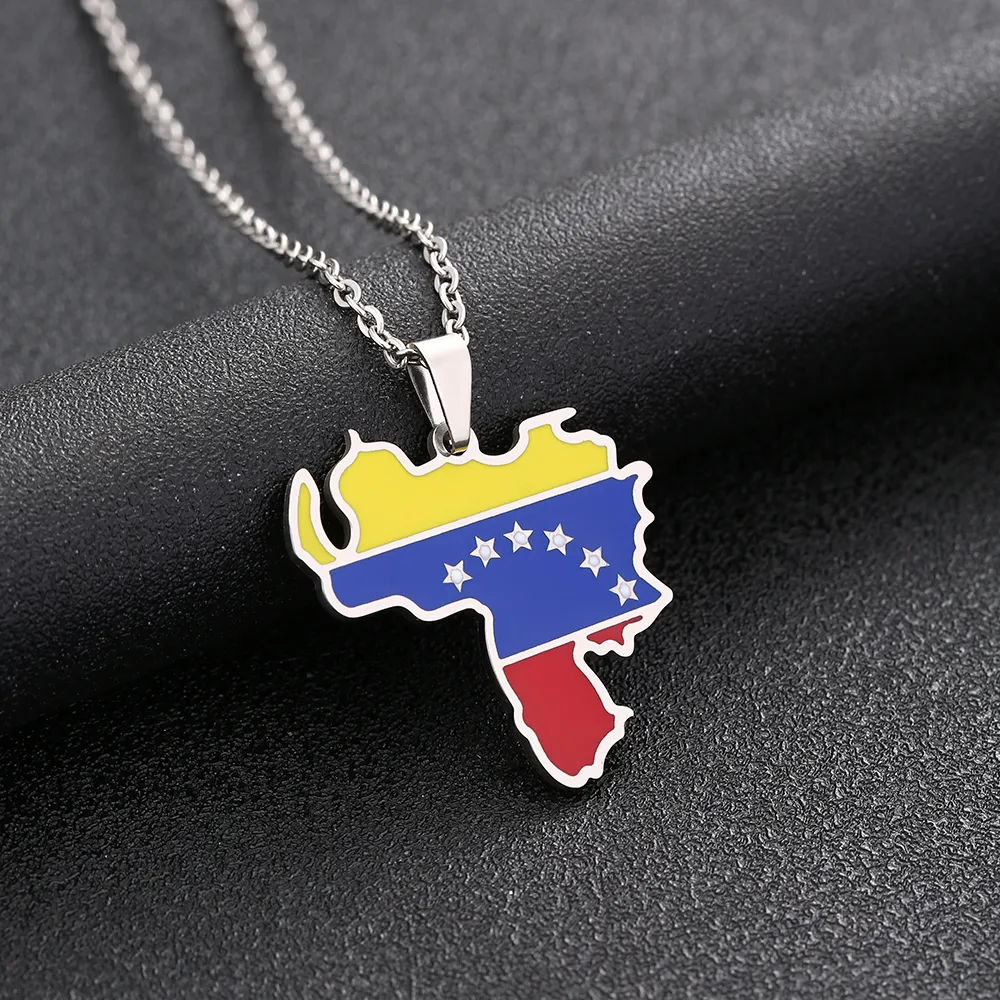 COLLAR CADENA DE ACERO INOXIDABLE CON DIJE BANDERA DE VENEZUELA DE DAMA - Imagen 4