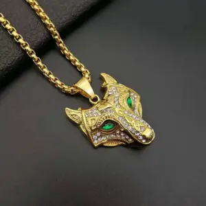 COLLAR CADENA DE CAERO TITANIO CON DIJE DE CABEZA DE LOBO
