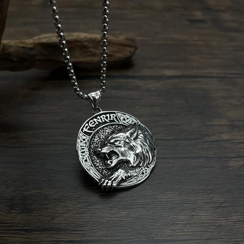 COLLAR CADENA DE ACERO INOXIDABLE CON DIJE DE LOBO - Imagen 6