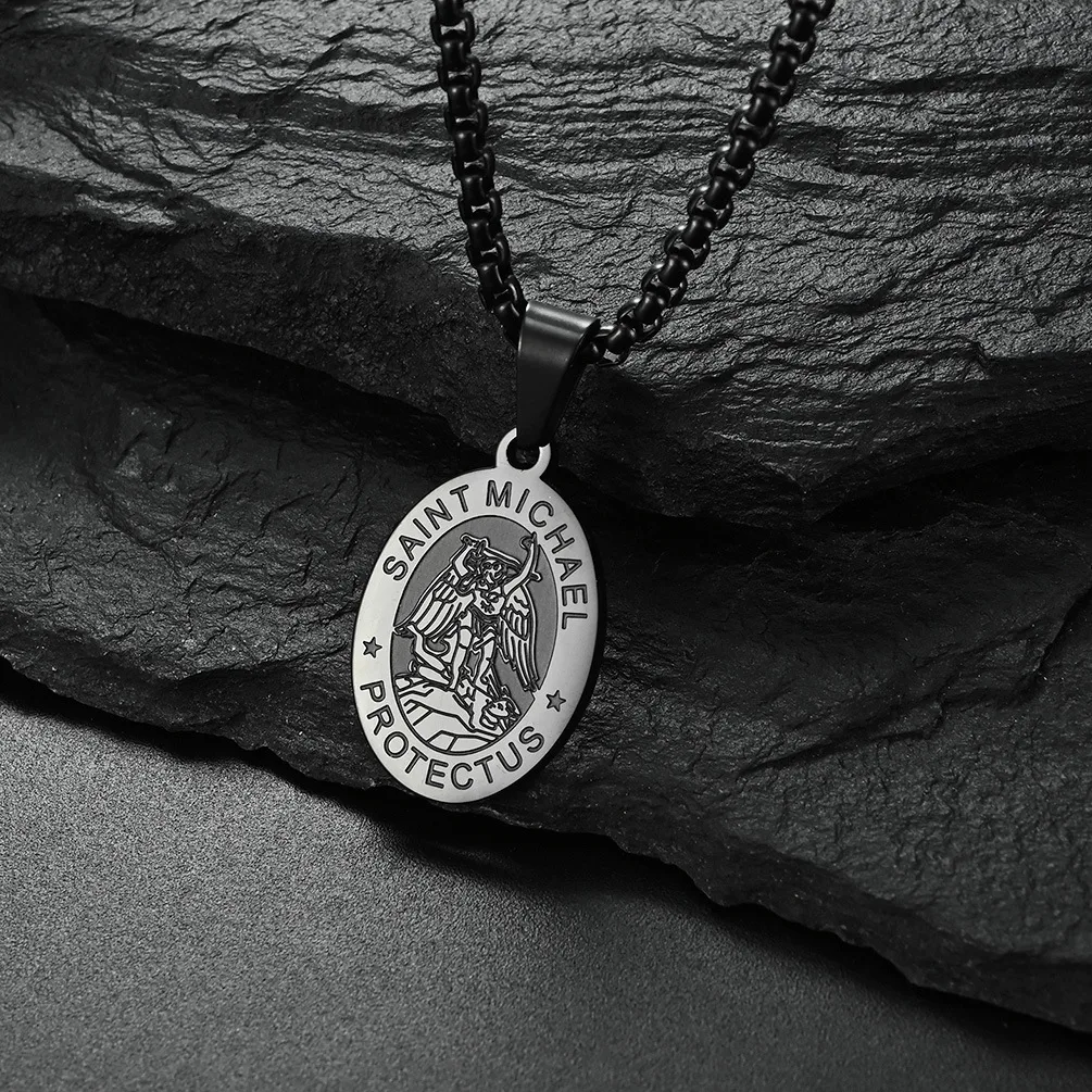 CADENA DE ACERO TITANIO CON DIJE DEL PROTECTOR SAN MIGUEL ARCANGEL - Imagen 2