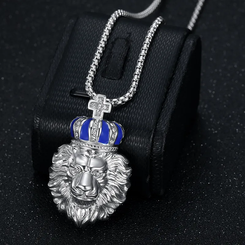 COLLAR CADENA DE ACERO TITANIO CON DIJE DE LEON - Imagen 3