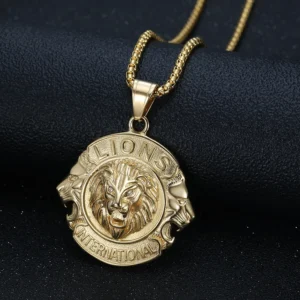 COLLAR CADENA DE ACERO TITANIO CON DIJE DE LEON