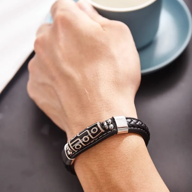 BRAZAETE PULSERA DE CUERO CON DIJE TIBETANO - Imagen 3