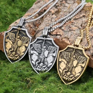 COLLAR CADENA DE ACERO TITANIO CON DIJE DE SAN MIGUEL ARCÁNGEL