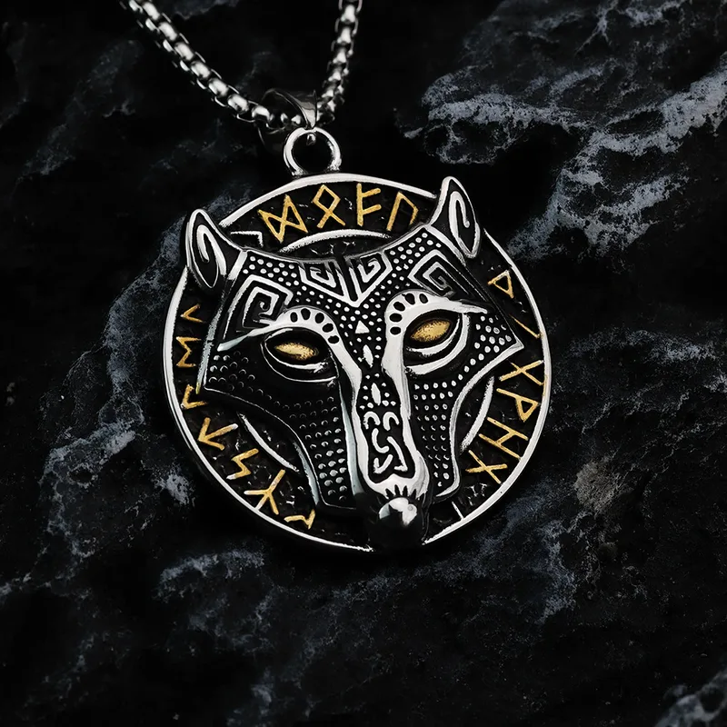 COLLAR CADENA DE ACERO TITANIO CON DIJE DE LOBO VIKINGO NORDICO